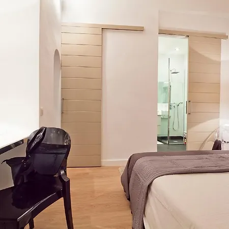 Cathedral Apartment